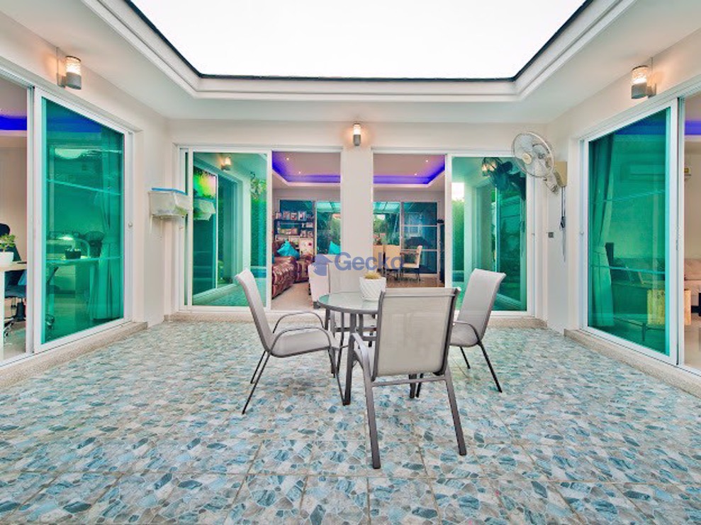 3 Bedrooms House in The Vineyard Phase III  East Pattaya H012701 (Photo 2)