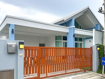 3 Bedrooms House in Patta Prime  East Pattaya H012729