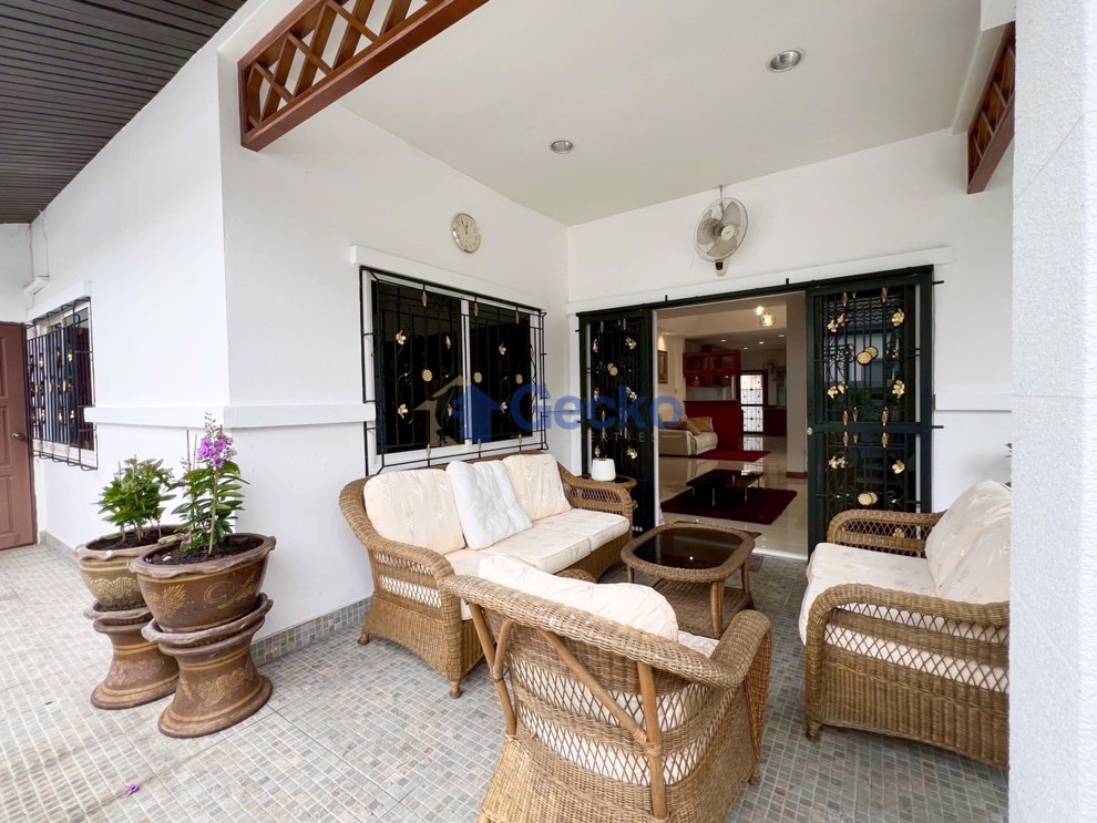 3 Bedrooms House in Green Field Villa 1  East Pattaya H012731 (Photo 4)