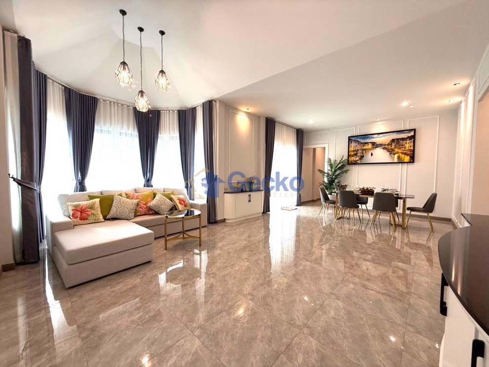 4 Bedrooms House in Nibbana Shade  East Pattaya H011540 (Photo 4)