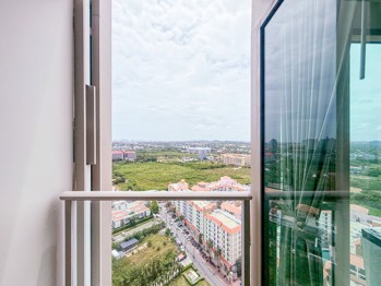 Studio Condo in The Riviera Monaco Pattaya Na Jomtien C012805