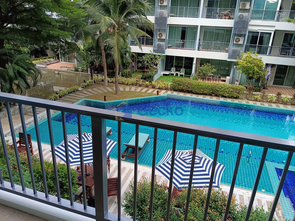 Studio Condo in Diamond Suites South Pattaya C012806 (Cover Photo)