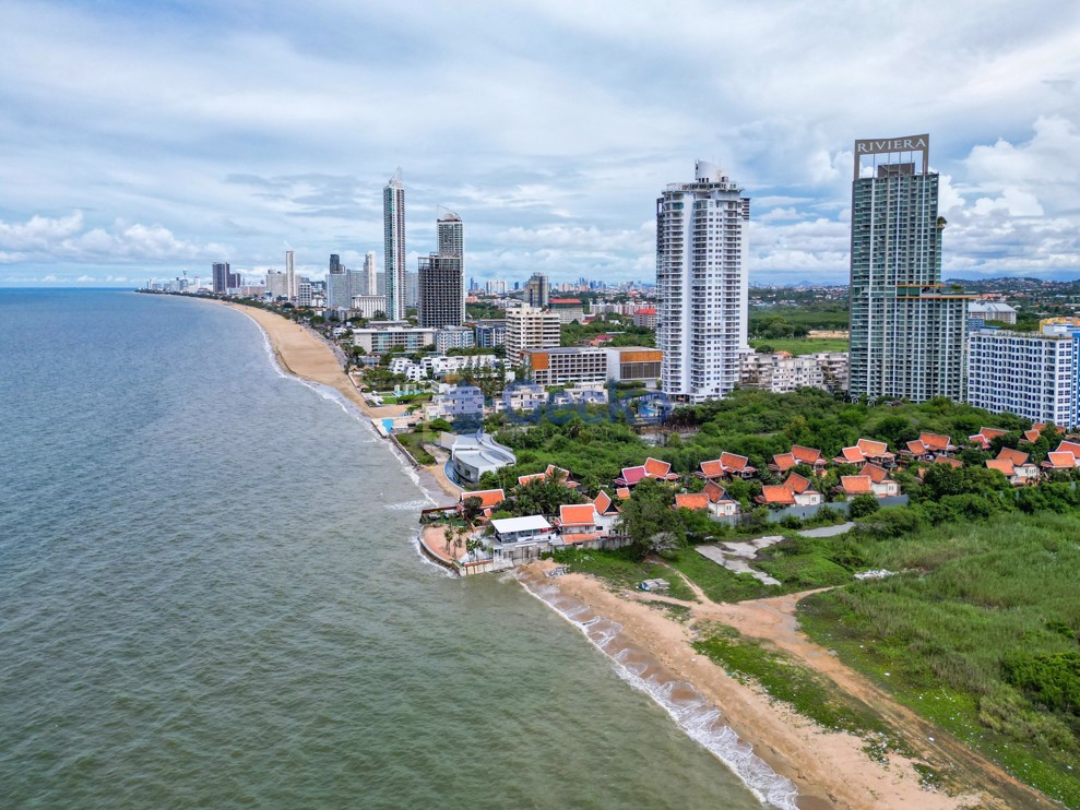 1 Bedroom Condo in The Riviera Monaco Pattaya Na Jomtien C012808 (Photo 2)