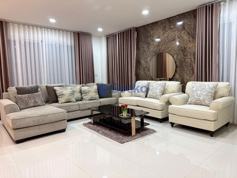 4 Bedrooms House in Lakeside court 3  East Pattaya H012391 (Photo 4)