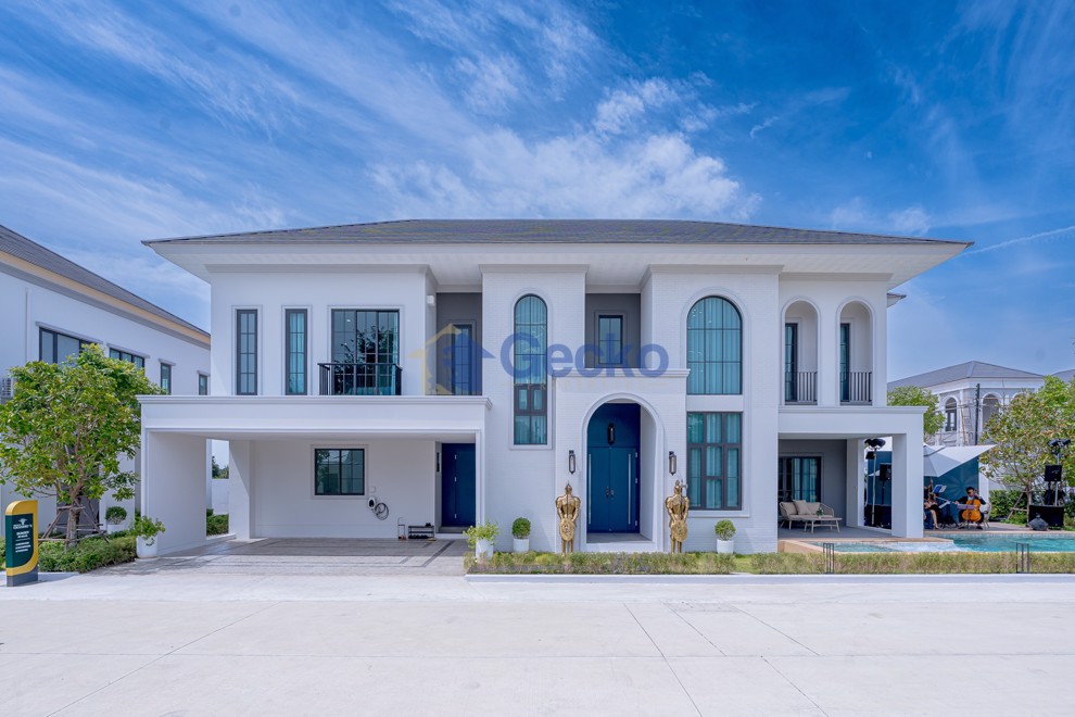 4 Bedrooms House in The Palm Grandio's  East Pattaya H011861 (Cover Photo)