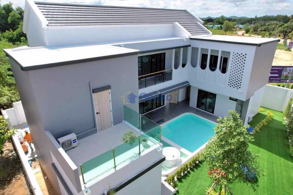 5 Bedrooms House in Myroom Pool Villa  Huay Yai H012841 (Photo 1)