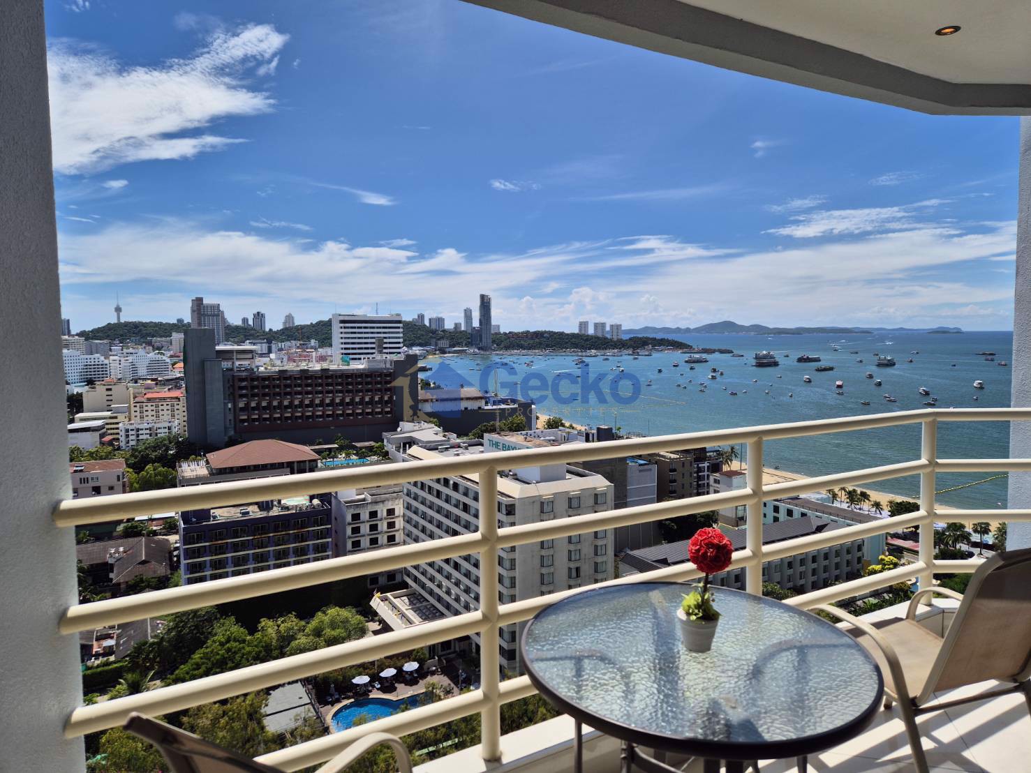 Studio Condo in View Talay 6 Central Pattaya C012871