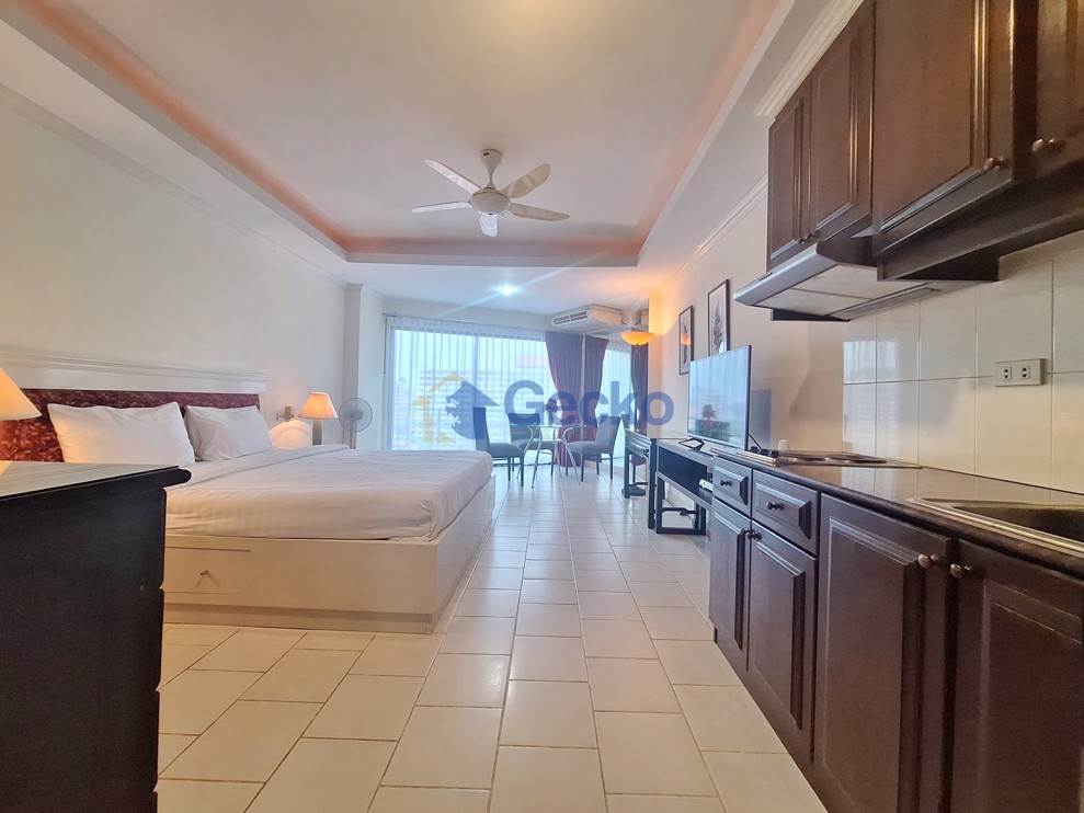 Studio Condo in View Talay 2 Jomtien C009625 (Photo 1)