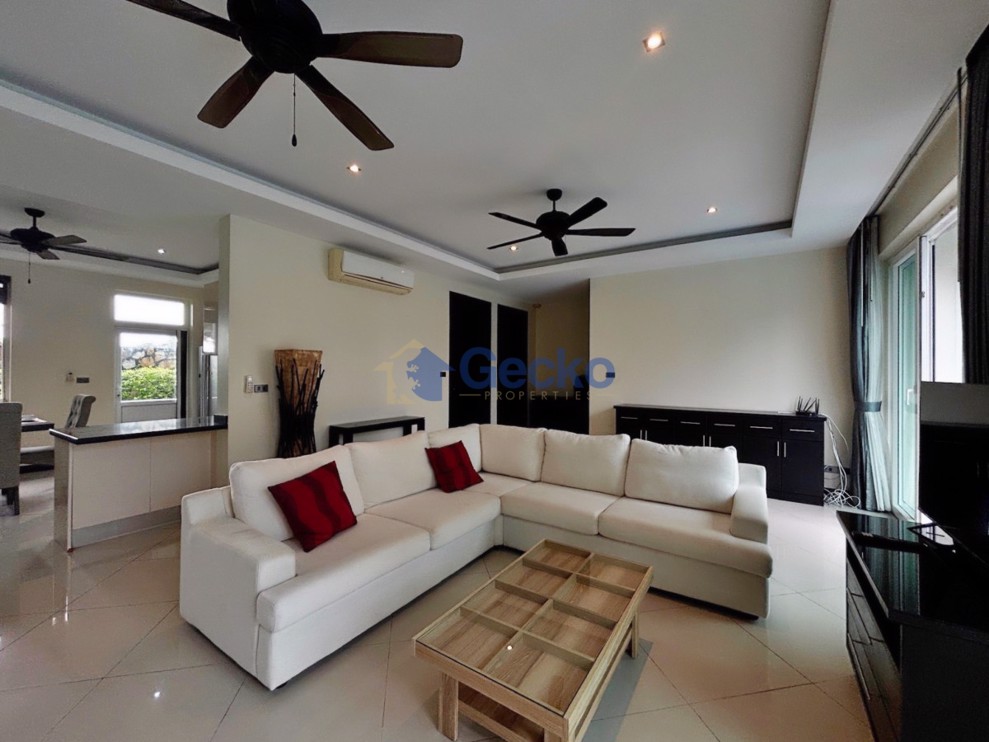 4 Bedrooms House in Whispering Palms  East Pattaya H008235 (Photo 2)