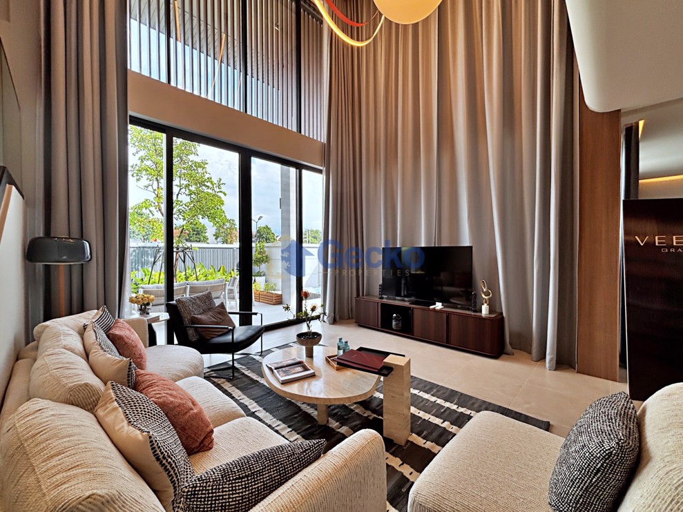 4 Bedrooms House in Veera Grand Pattaya  East Pattaya H012765 (Photo 3)