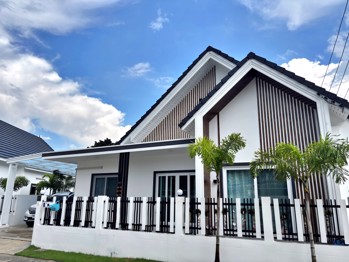 3 Bedrooms House in Sabai Home  East Pattaya H012926