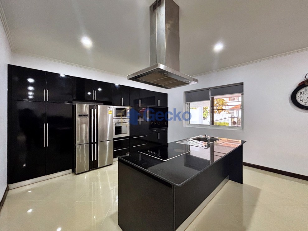 3 Bedrooms House in Paragon Park  Huay Yai H012927 (Photo 3)