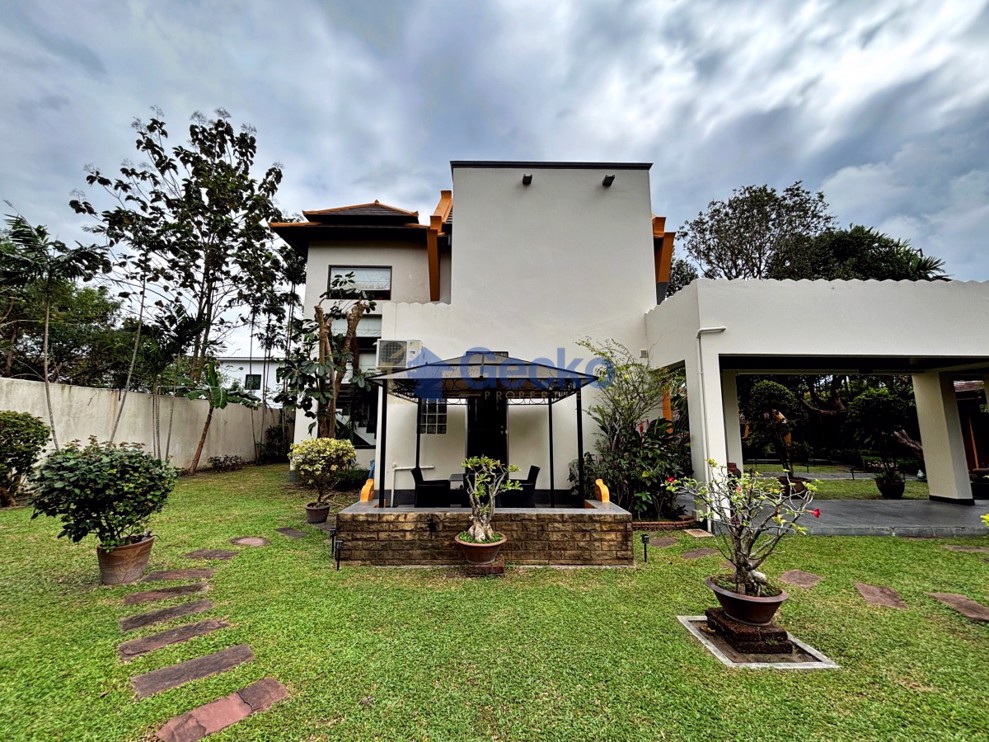 5 Bedrooms House in Phutara  East Pattaya H012945 (Photo 4)