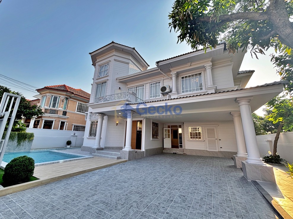 4 Bedrooms House in Park Avenue  Na Kluea H012983 (Cover Photo)