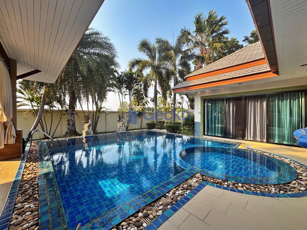 3 Bedrooms House in Baan Dusit Lake  Huay Yai H012994 (Photo 3)