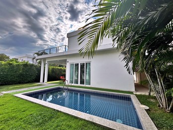 3 Bedrooms House in Mountain Village 1  Huay Yai H012996