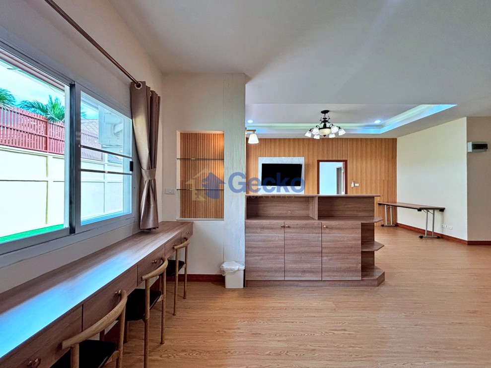 5 Bedrooms House in The Ville Jomtien  Jomtien H013002 (Photo 4)