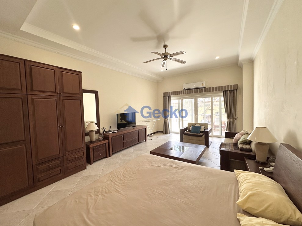 GKP-C006570 (Photo 2)