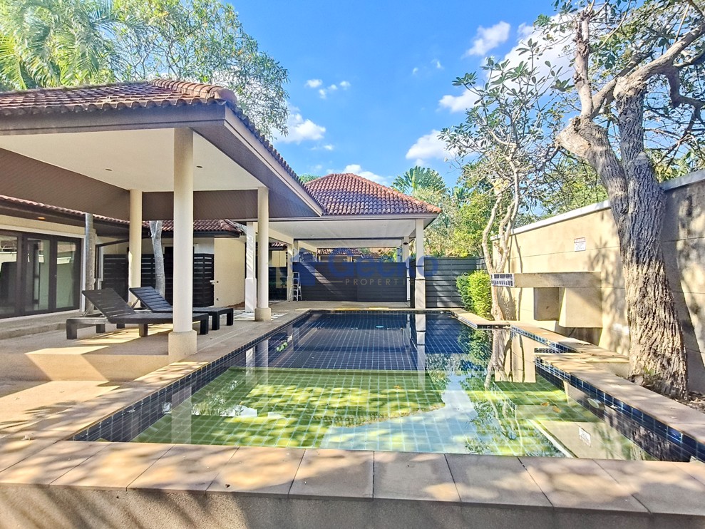 3 Bedrooms House in Sefton Park  East Pattaya H013017 (Cover Photo)