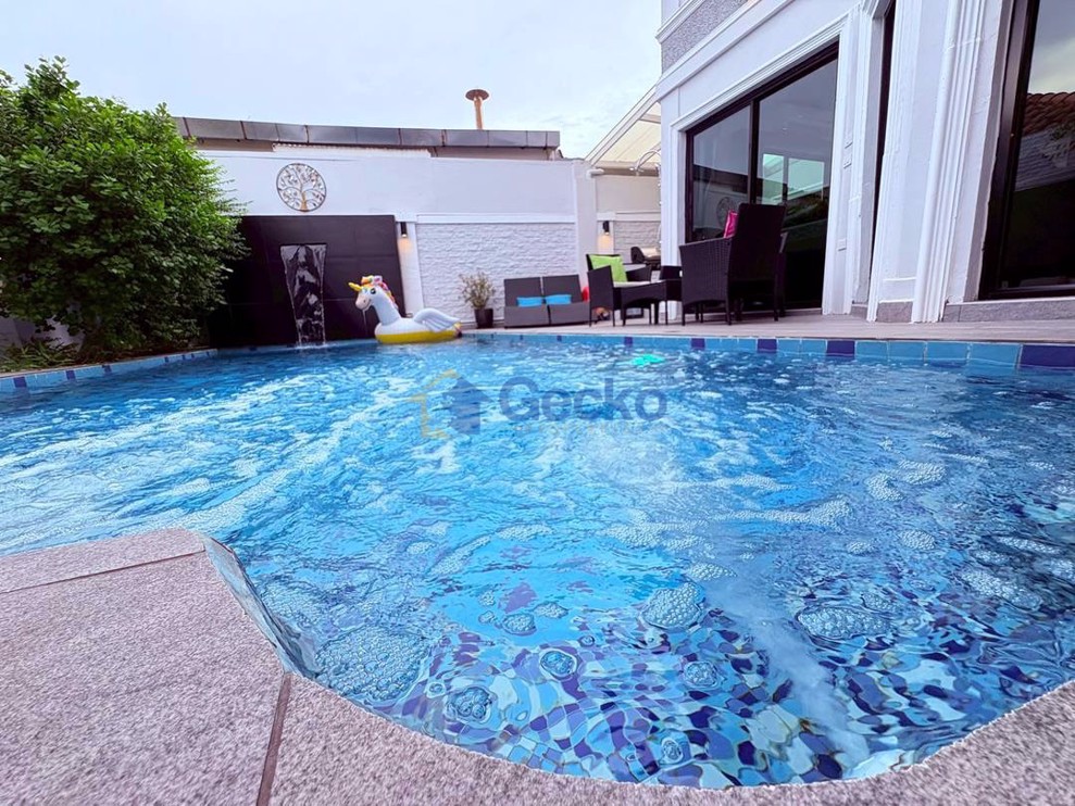 5 Bedrooms House in TW City Home  East Pattaya H009001 (Photo 1)