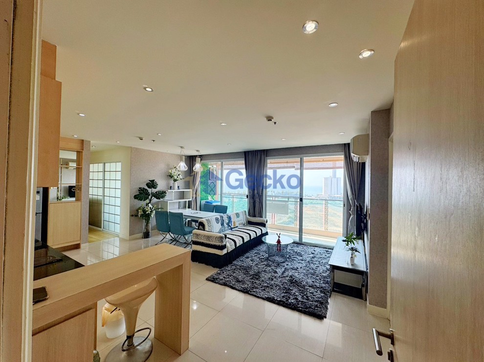 2 Bedrooms Condo in Grande Caribbean Condo Resort Jomtien C011209 (Photo 1)