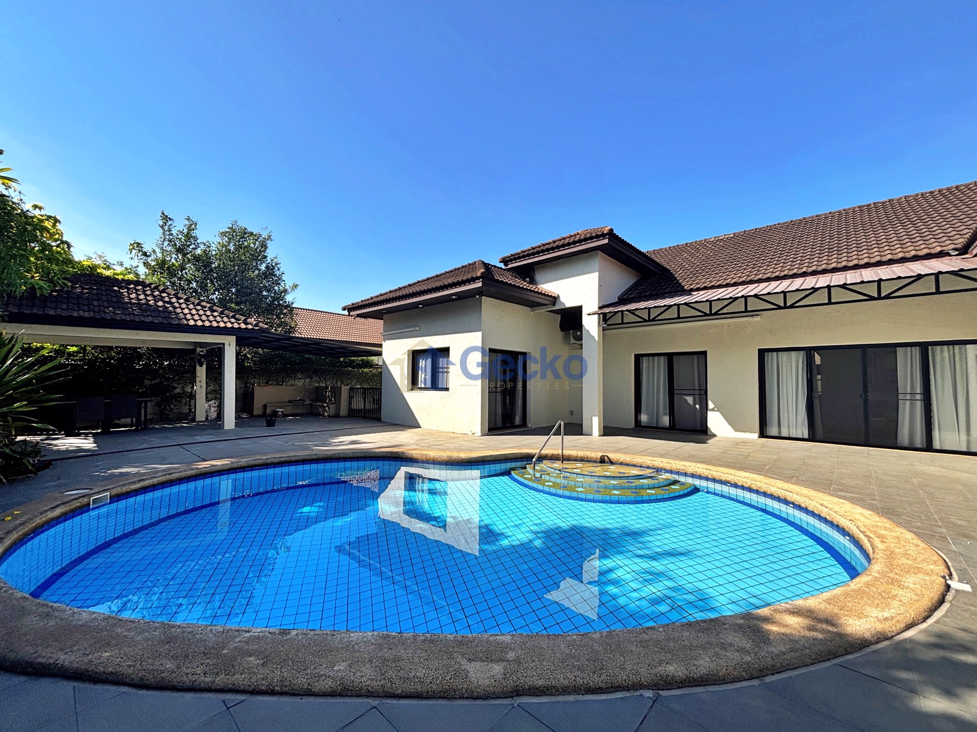 4 ห้องนอน บ้าน in Laurel Park  พัทยาตะวันออก H013034