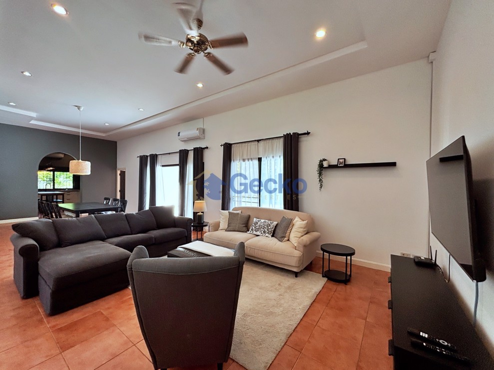 4 ห้องนอน บ้าน in Laurel Park  พัทยาตะวันออก H013034 (Photo 4)