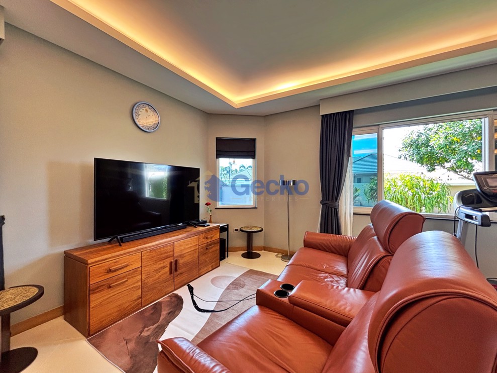 2 Bedrooms House in Green Field Villa 4  East Pattaya H013038 (Photo 1)