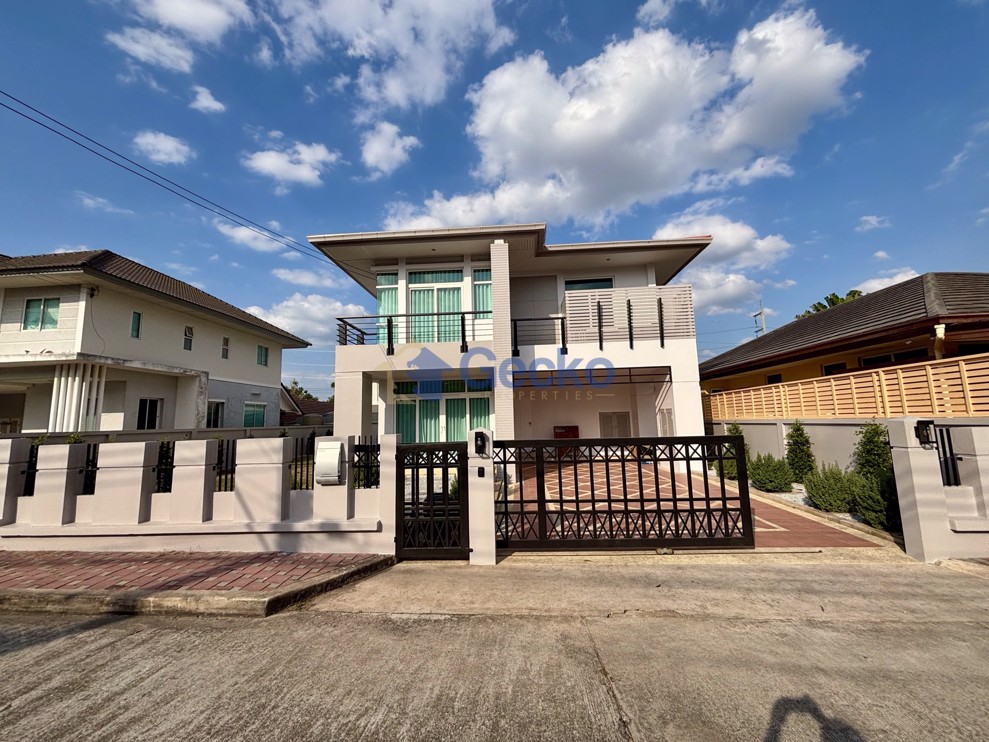 3 Bedrooms House in Central Park Hillside Village  East Pattaya H008771 (Photo 2)