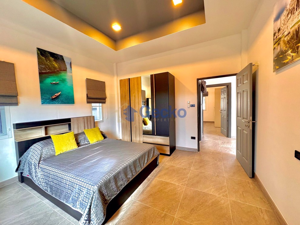 3 Bedrooms House in Piam Mongkhon Village   Huay Yai H013050 (Photo 4)