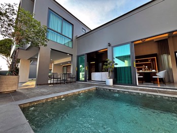 4 Bedrooms House in The Hamlet Pattaya  East Pattaya H012275