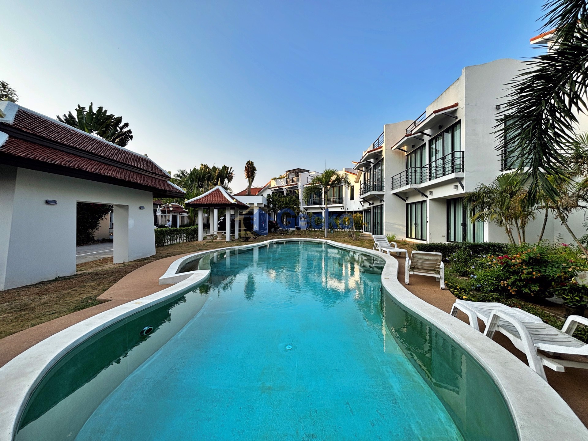 2 Bedrooms House in Phoenix Sunrise Villa Resort  Huay Yai H013072