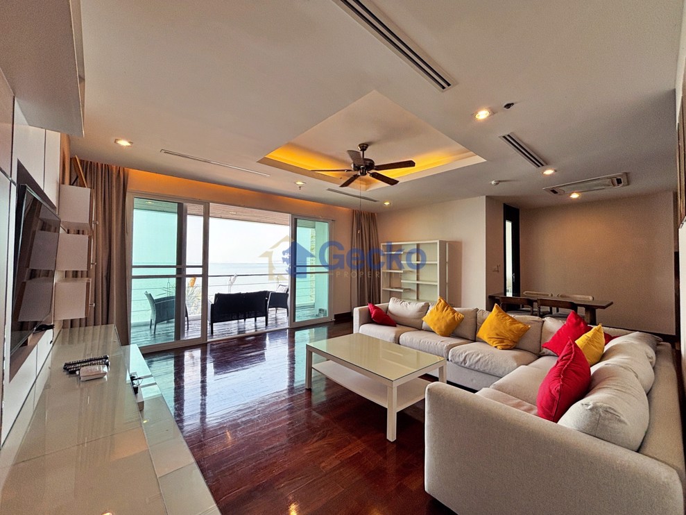 2 Bedrooms Condo in Ananya Naklua Na Kluea C002201 (Photo 4)