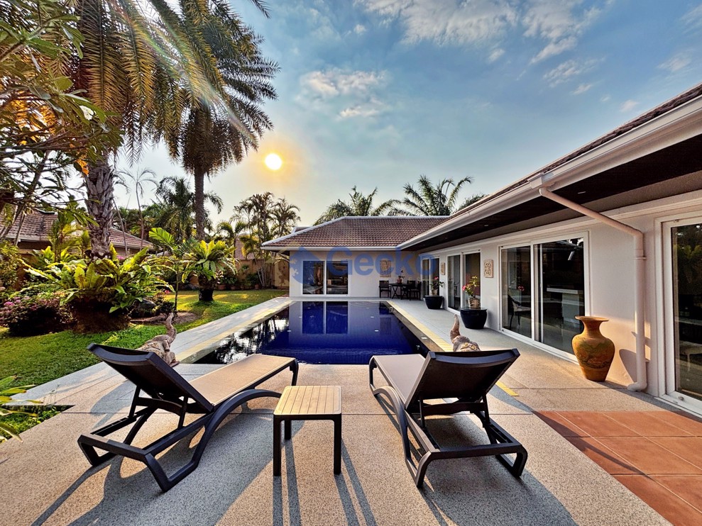 3 Bedrooms House in Sedona Villas  East Pattaya H013114 (Photo 4)