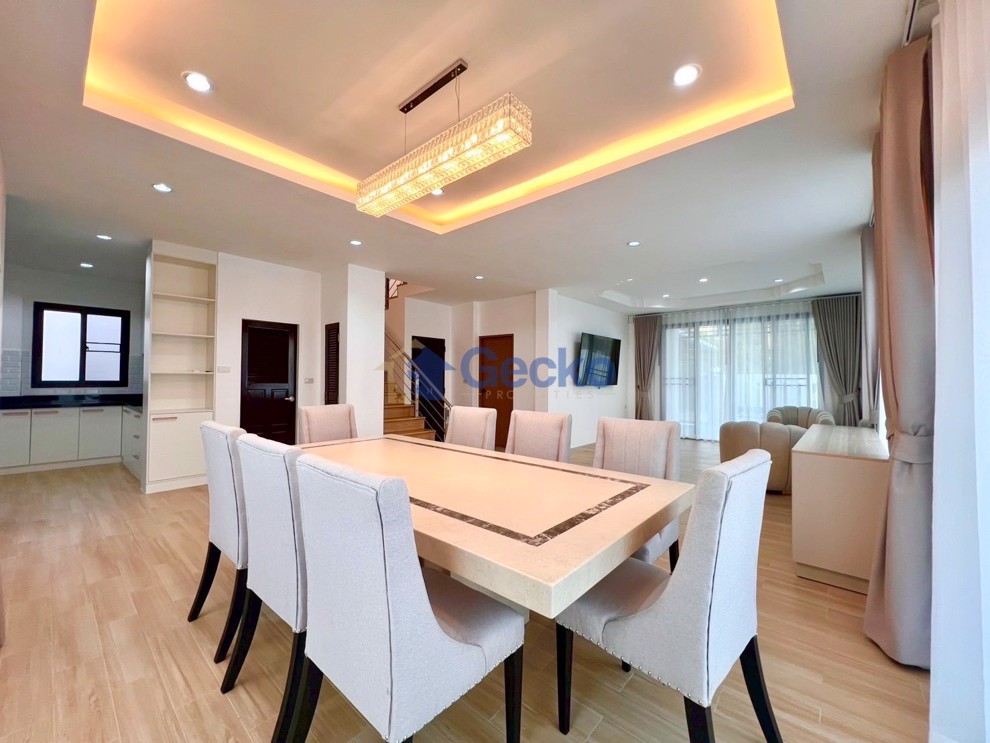 4 ห้องนอน บ้าน in สิริศา12  พัทยาเหนือ H013125 (Photo 4)