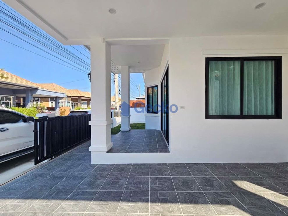 3 Bedrooms House in T.W. Park View  East Pattaya H013126 (Photo 1)