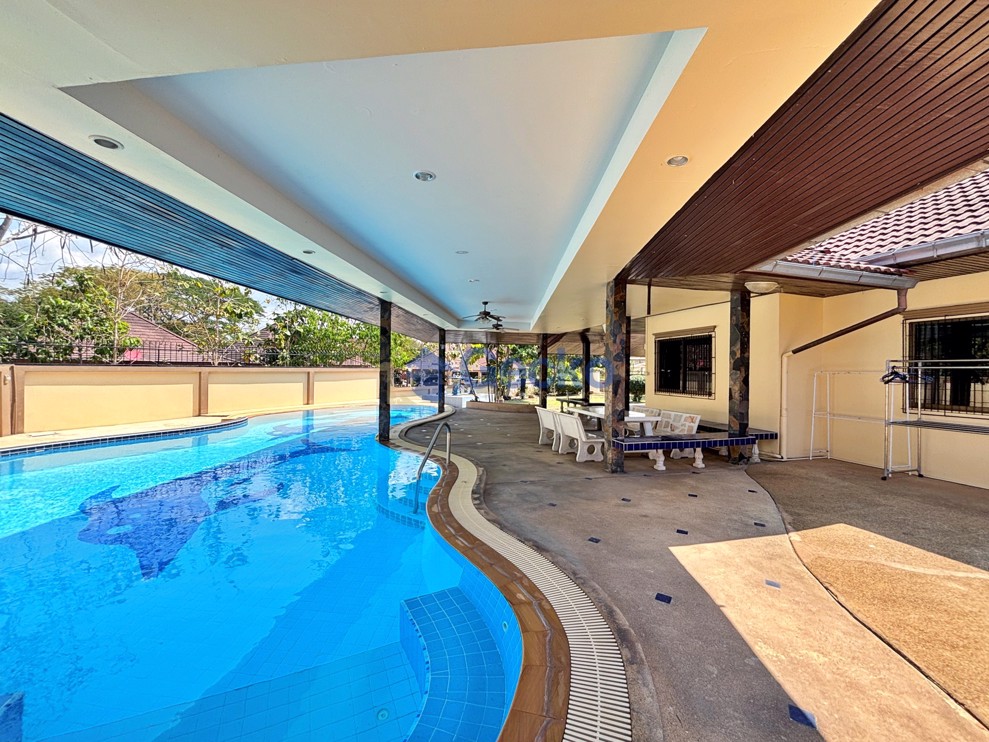 3 Bedrooms House in Pattaya Land & House  East Pattaya H006324 (Photo 2)