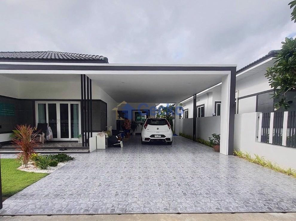 3 Bedrooms House in Paya by Sabai Home   East Pattaya H013179 (Photo 1)