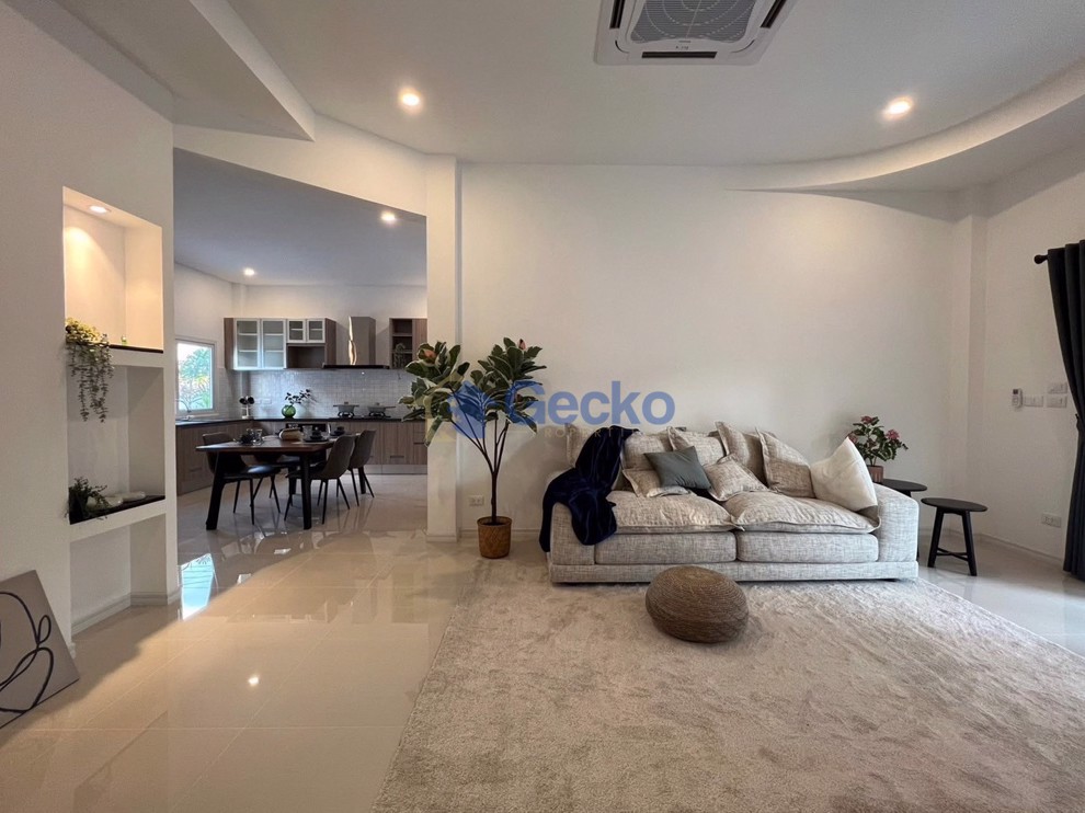 3 Bedrooms House in Paya by Sabai Home   East Pattaya H013179 (Photo 3)