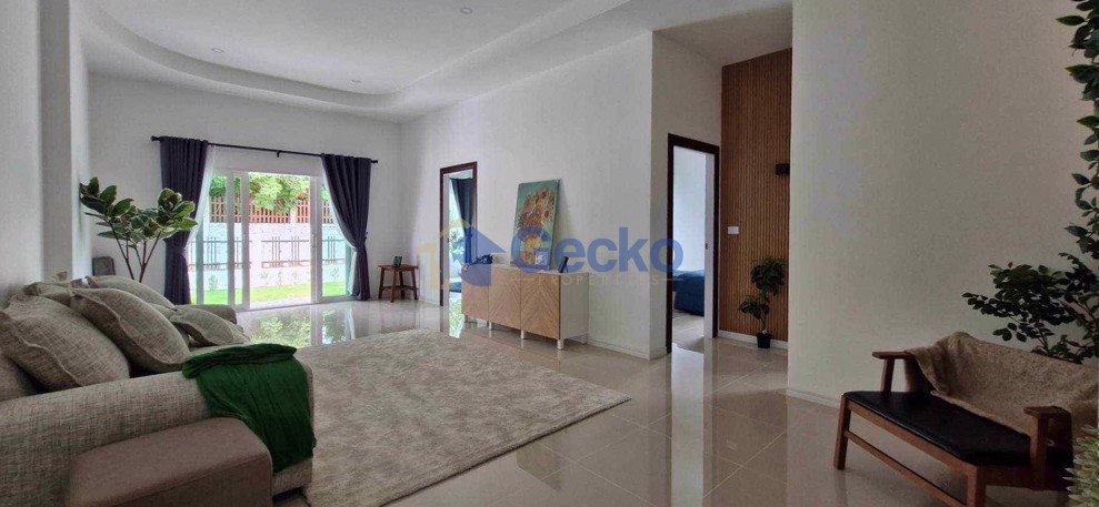 3 Bedrooms House in Paya by Sabai Home   East Pattaya H013179 (Photo 2)
