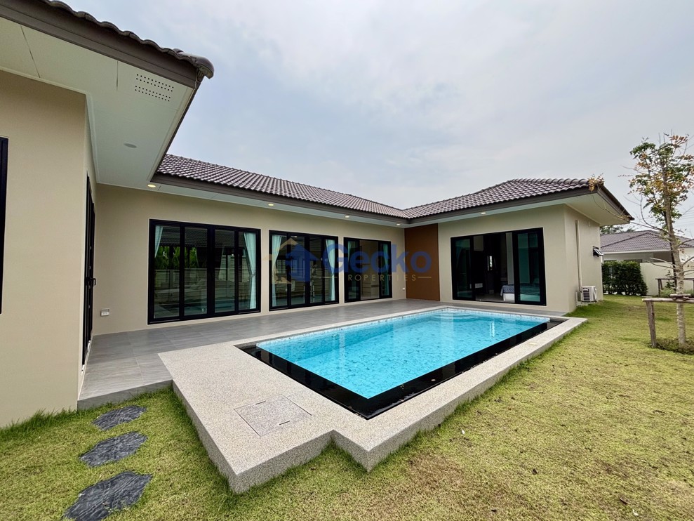 3 Bedrooms House in Garden Ville 9  East Pattaya H013192 (Cover Photo)