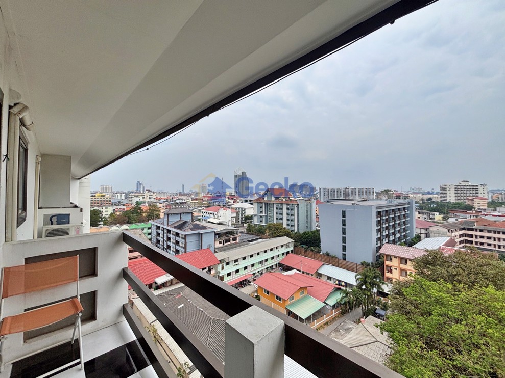 2 Bedrooms Condo in Diana Estates Central Pattaya C010000 (Photo 2)