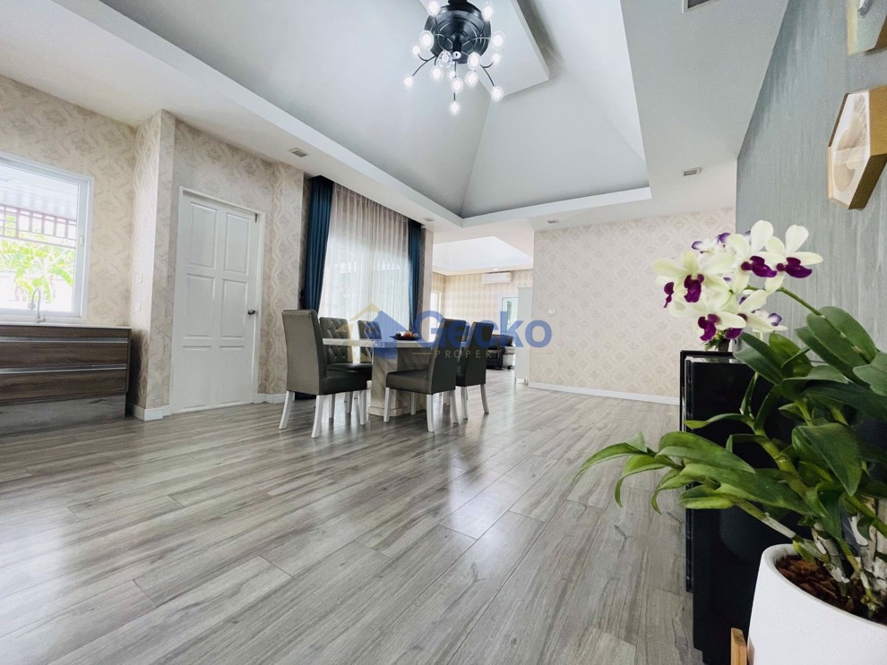 3 Bedrooms House in Sirisa 16  East Pattaya H013197 (Photo 4)