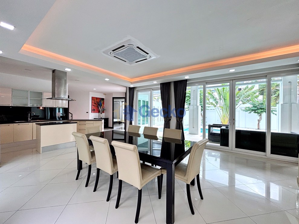 4 Bedrooms House in Palm Oasis Pool Villas  Jomtien H008920 (Photo 4)