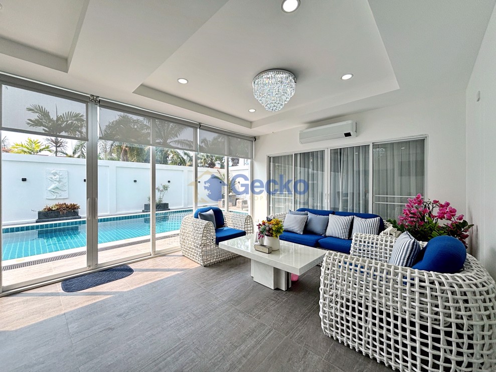3 Bedrooms House in Majestic Residence  Pratumnak H009129 (Photo 2)