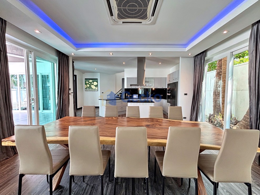 5 Bedrooms House in Palm Oasis Pool Villas  Jomtien H013216 (Photo 4)
