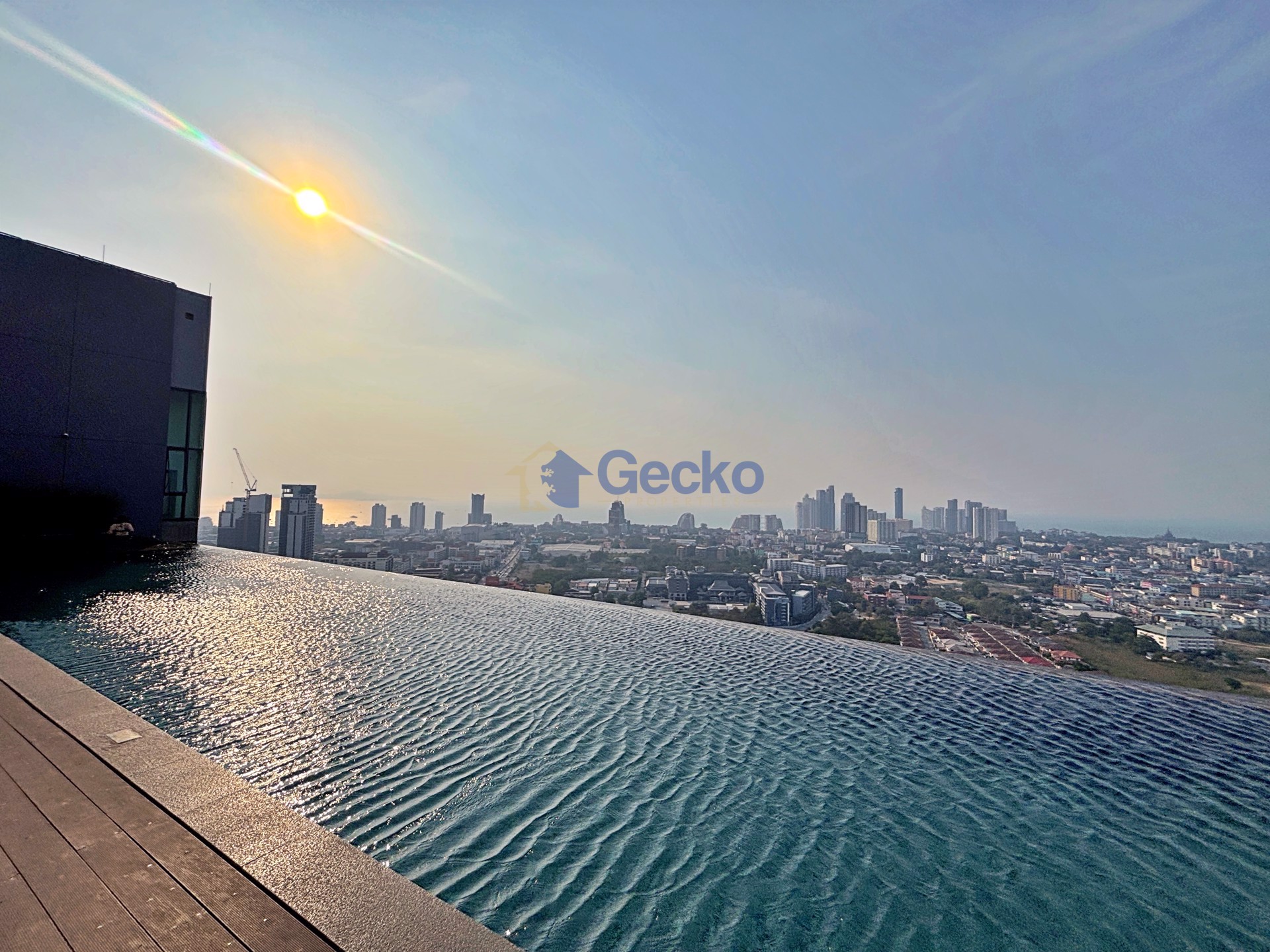 1 Bedroom Condo in Pattaya Posh North Pattaya C013218
