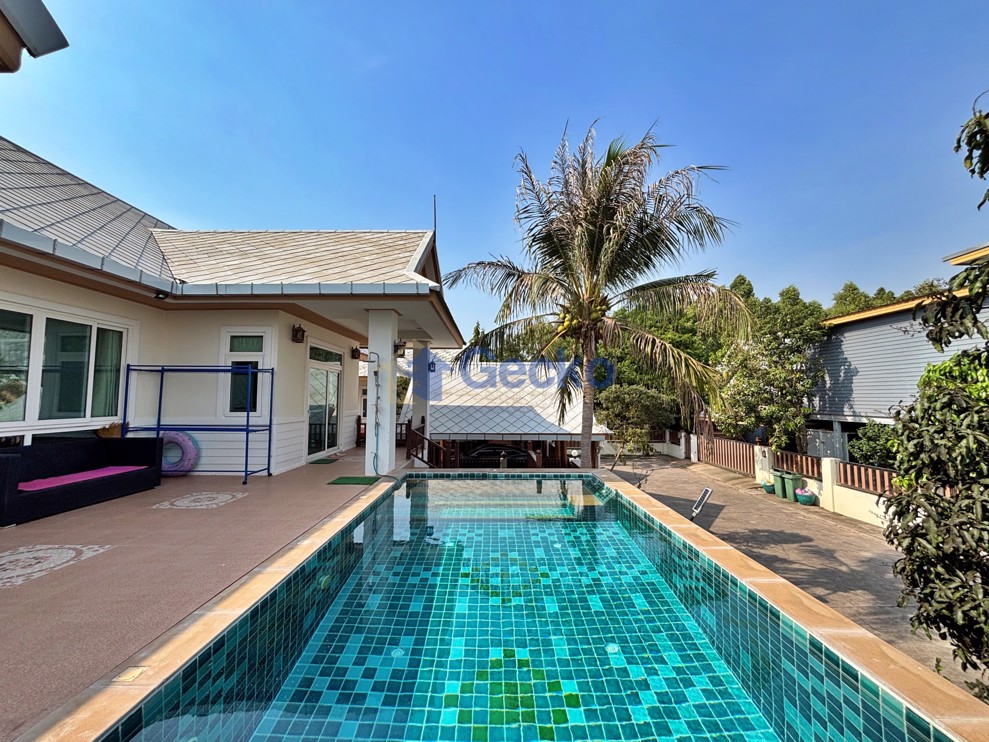 6 Bedrooms House in Amorn Village  East Pattaya H013222 (Photo 2)