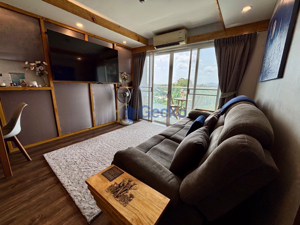 2 Bedrooms Condo in Sea Saran Condo Bang Saray C009903 (Photo 2)
