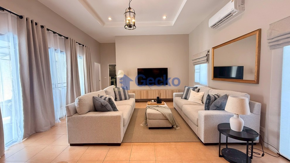 3 Bedrooms House in Laurel Park  East Pattaya H013247 (Photo 1)